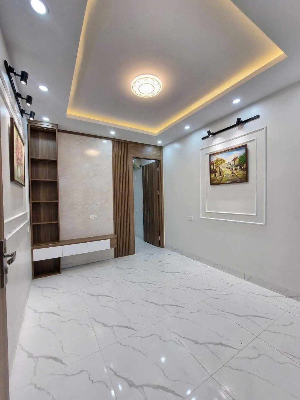 Cho thuê căn hộ mới kính koong 88 Giải Phóng 80m2 x 3 ngủ, 13 Triệu - Ảnh 2